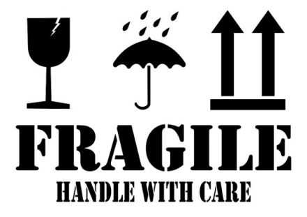 Етикети FRAGILE - "Keep dry", "This side UP", "HANDLE WITH CARE", 102mm x 194mm, 100бр.