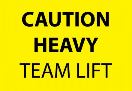 Shipping Label CAUTION HEAVY,, 92mm x 132mm Rolls of 500