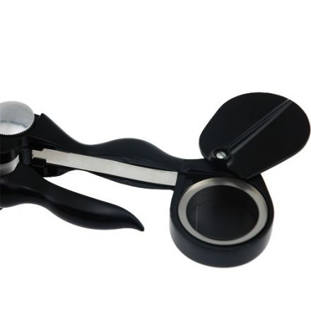 Dymo M1011 metal tape embosser